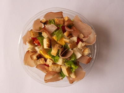 Salata sa pršutom
